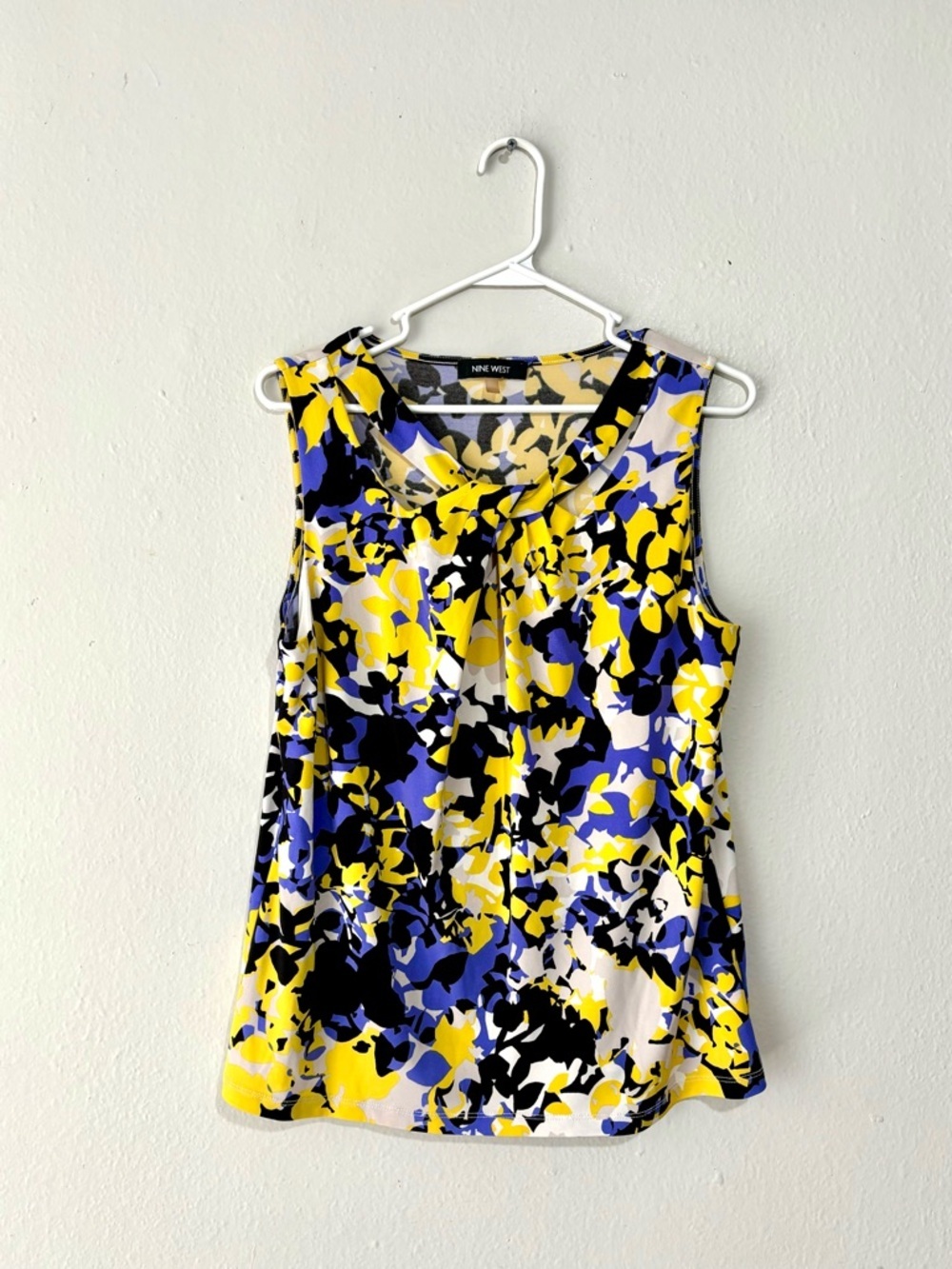 Nine West Tank Top Womens Med Abstract floral Casual Sleeveless Pullover